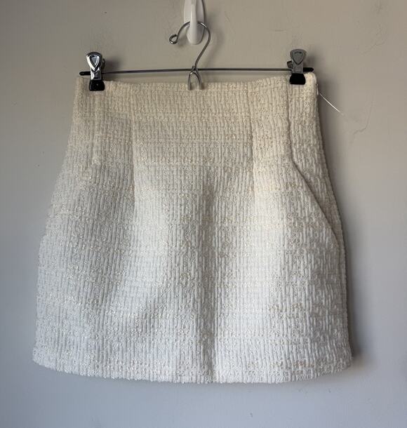 Anthropologie Dresses & Skirts - Anthropologie Cream Bouclé Midi Skirt